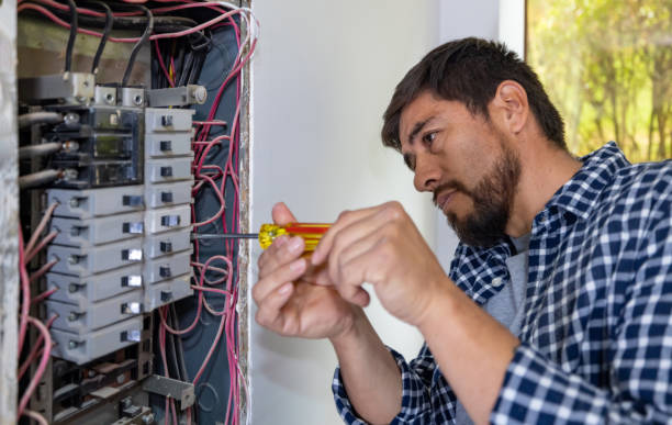 Best Electrical Outlet Repair  in Hanna City, IL